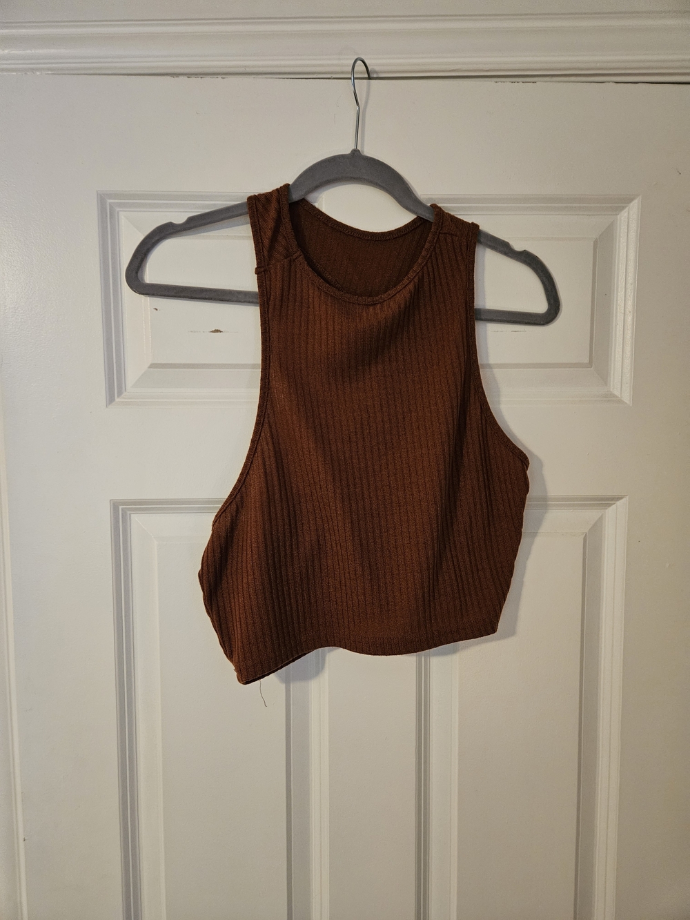 Ribbed Cropped Tank Top - Brown